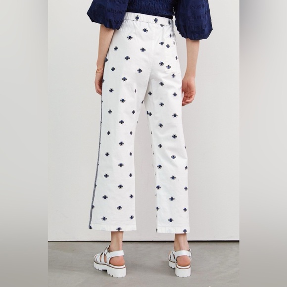 MAEVE by ANTHROPOLOGIE NWOT Classic Bee Print Track Pants in White - Picture 2 of 11